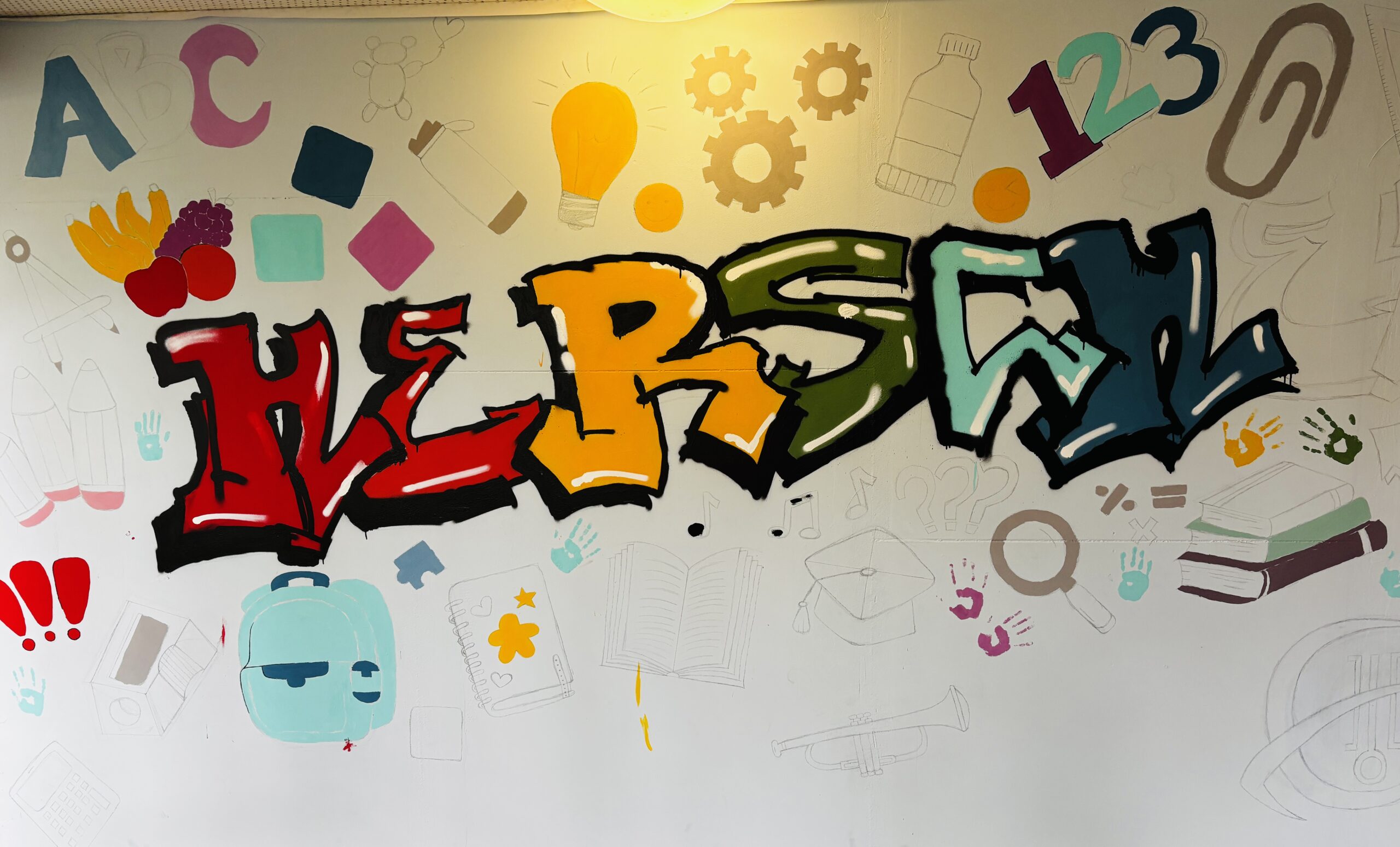 Du betrachtest gerade Kunstprojekt im Elterncafé
